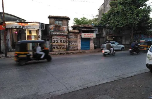  3100 Sq.ft. Commercial Shop for Sale in Ulhasnagar, Thane