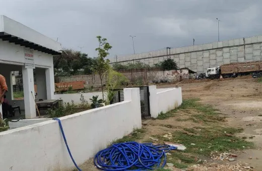 200 Sq. Yards Residential Plot for Sale in Mussoorie Gulawathi Rd, Ghaziabad