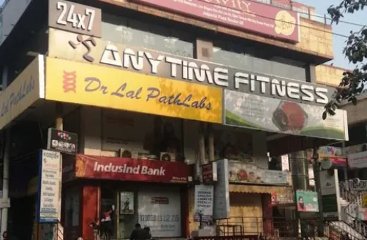  170 Sq.ft. Commercial Shop for Rent in Block D Sector 26, Noida