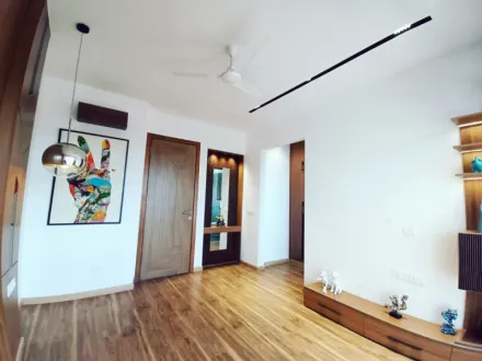 4 BHK 4800 Sq.ft. Apartment for Rent in Sector 65 Gurgaon