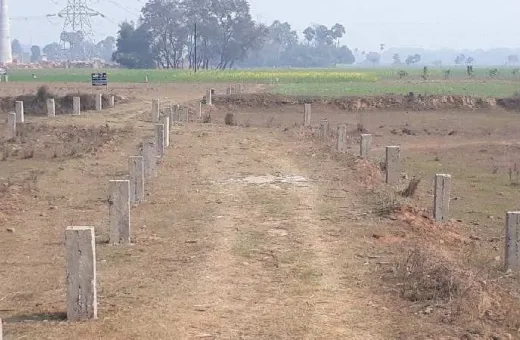  19000 Sq.ft. Industrial Land for Sale in Umbergaon, Valsad