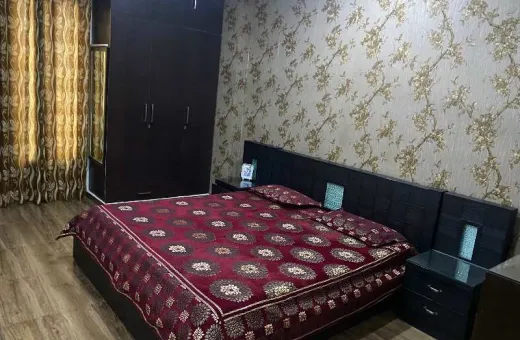 3 BHK 270 Sq. Yards Apartment for Sale in Palam Vihar, Gurgaon