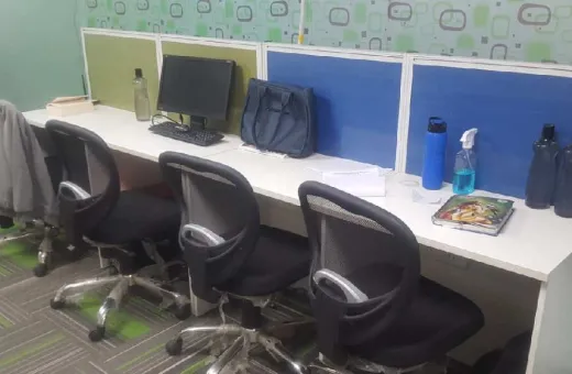  400 Sq.ft. Office Space for Rent in Sector 16 Noida