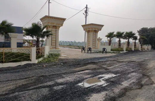  1628 Sq.ft. Commercial Land for Sale in Bhawrasla, Indore