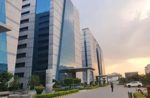  541 Sq.ft. Office Space for Sale in Sector 62 Noida