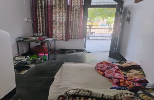 1 RK 120 Sq.ft. House for Rent in Sector 10 Faridabad
