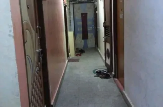 1 RK 300 Sq.ft. Apartment for Sale in Dadar, Mumbai