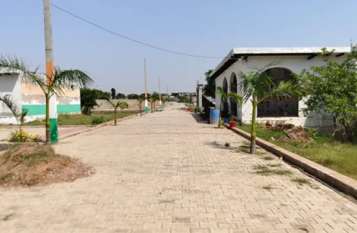  100 Sq. Yards Residential Plot for Sale in Yamuna Expressway, Greater Noida