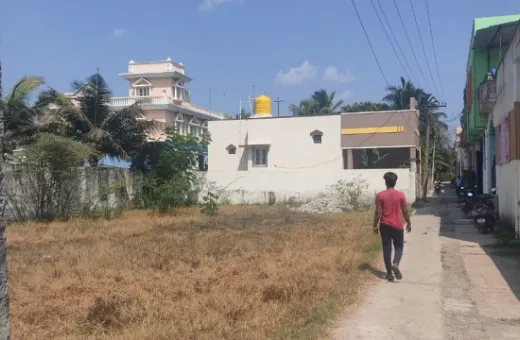  1668 Sq.ft. Commercial Land for Sale in Maraimalainagar, Chennai