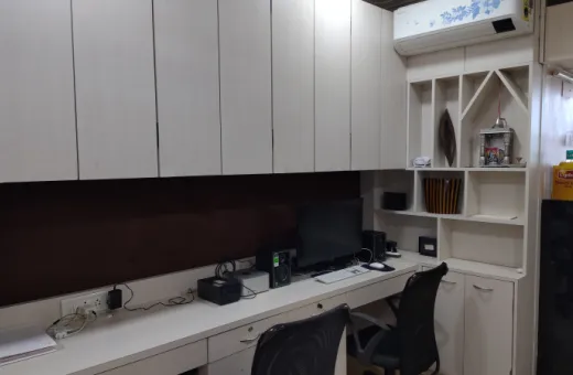  350 Sq.ft. Office Space for Rent in Andheri West, Mumbai