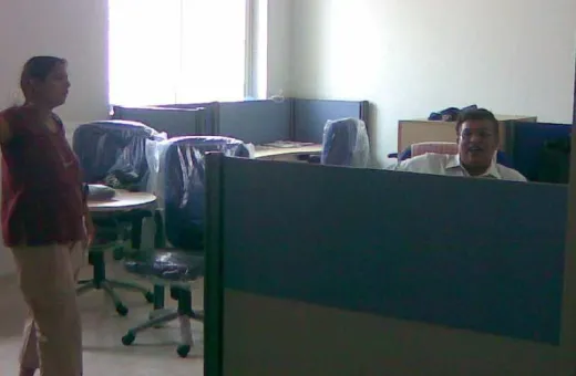  485 Sq.ft. Office Space for Rent in Hiranandani Meadows, Thane