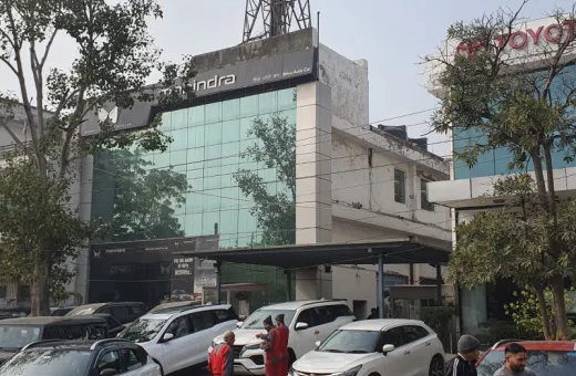  538 Sq. Yards Showroom for Sale in Patparganj, Delhi