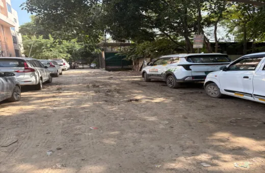  173 Sq. Yards Residential Plot for Sale in Ansal Palam Vihar, Gurgaon