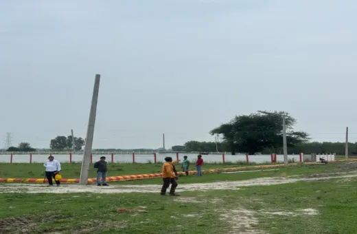  1000 Sq.ft. Residential Plot for Sale in Behta, Lucknow