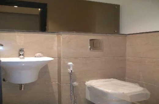 4 BHK 2150 Sq.ft. Builder Floor for Sale in Defence Colony, Delhi
