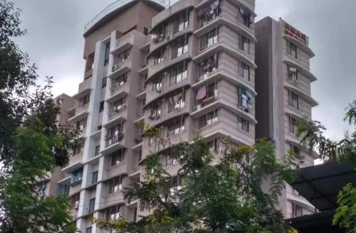 3 BHK 900 Sq.ft. Apartment for Sale in Madonna Colony, Borivali West, Mumbai