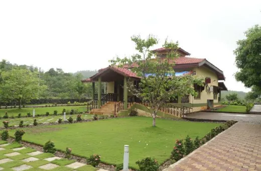  21800 Sq.ft. Agricultural/Farm Land for Sale in Khopoli, Raigad