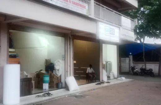  600 Sq.ft. Commercial Shop for Sale in Shilphata, Thane